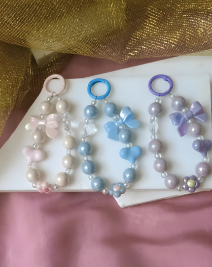 Pearl Bow Charm Keychain